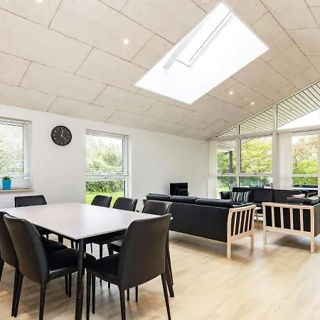 Luxury Retreat By - By Traum * オテルプ